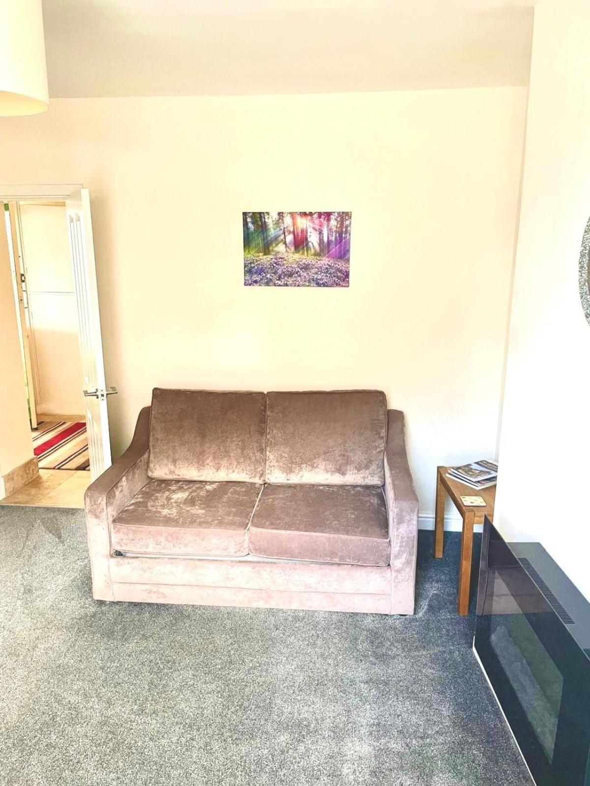 Town Centre Apartment Perfect Location With On-Street Parking Стратфорд на Ейвън Стая снимка