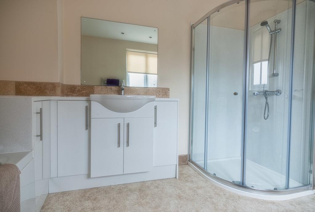 Town Centre Apartment Perfect Location With On-Street Parking Стратфорд на Ейвън Екстериор снимка